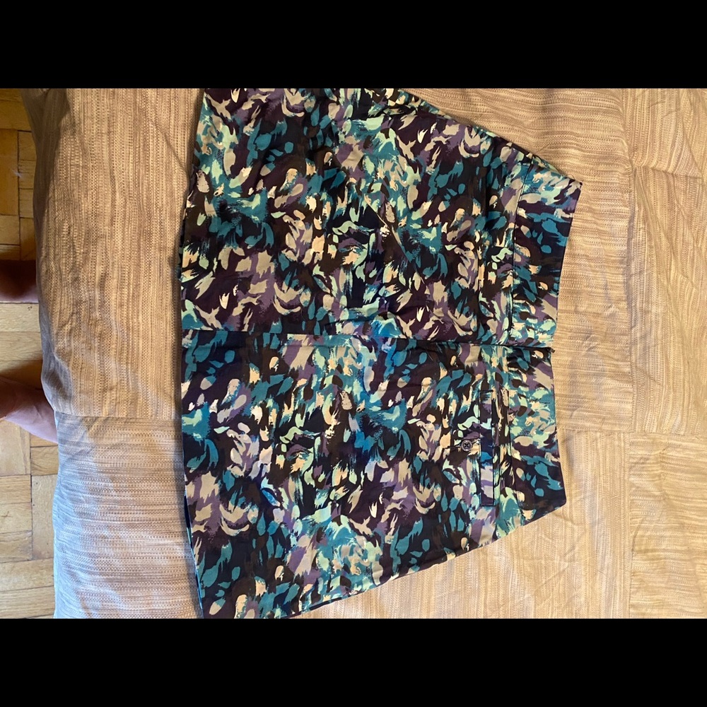 Lady Hogan golf/athletic/skirt. Size 8